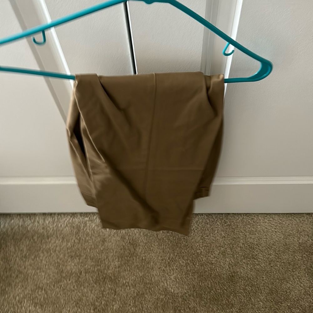 Dockers khakis straight fit never worn.